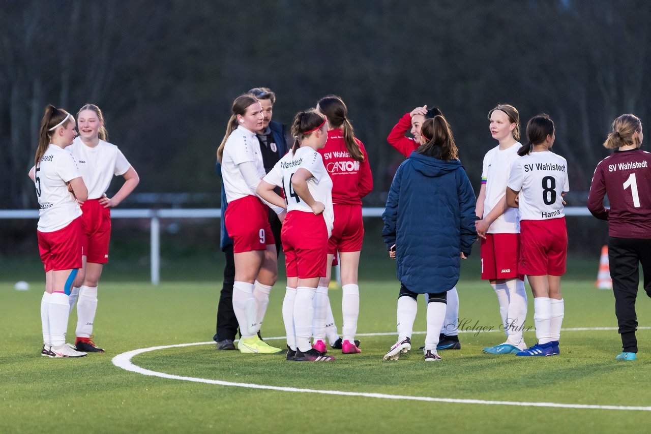 Bild 302 - wBJ SV Wahlstedt - TuS Tensfeld : Ergebnis: 0:1